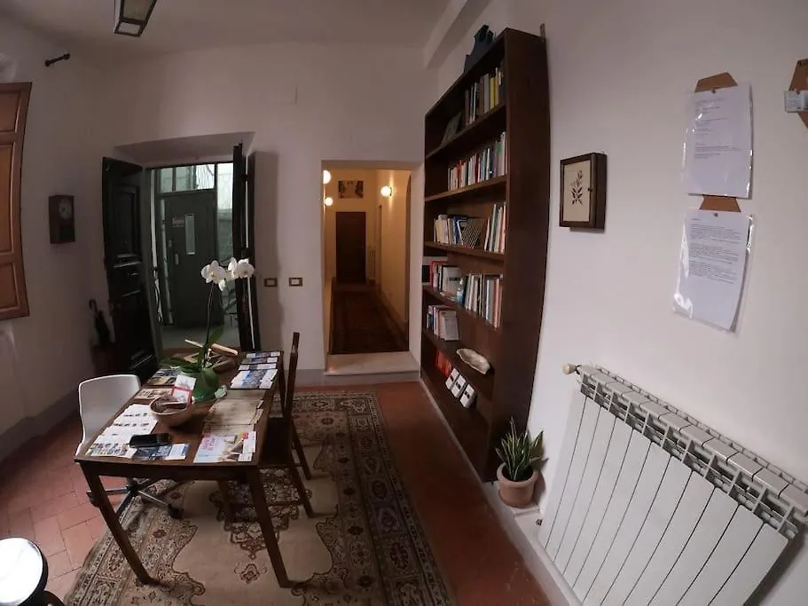 Apartment Romantic Suite Pisa Italy