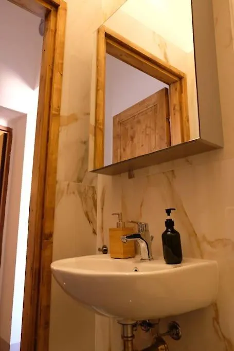 Romantic Suite Pisa Apartment