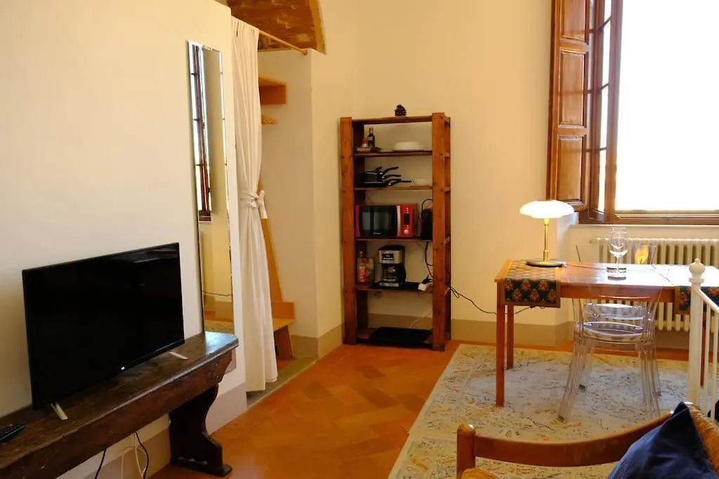 Apartment Romantic Suite Pisa Italy