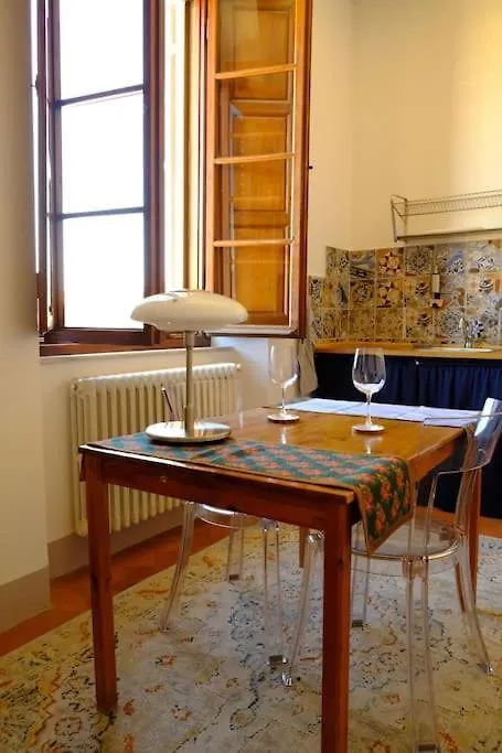 Apartment Romantic Suite Pisa