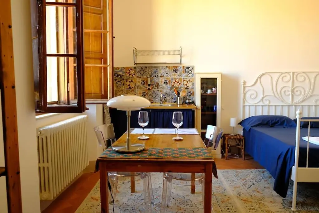 Apartment Romantic Suite Pisa